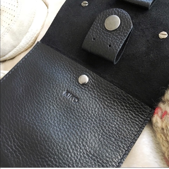 KIKO Genuine Leather Tech Cord Case Black - Picture 4 of 6